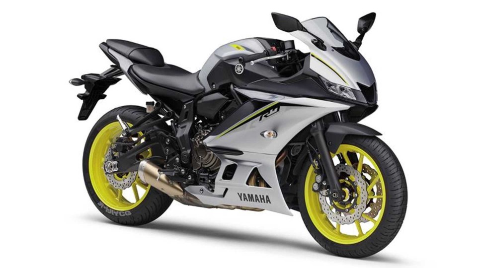 2021 yamaha sport bikes on sale